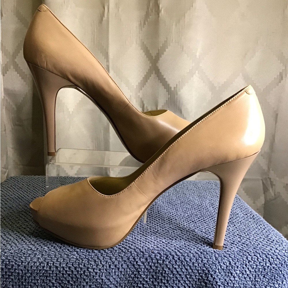 Nine West NW Bonfire Peep Toe Platforn Stiletto Heel Pumps